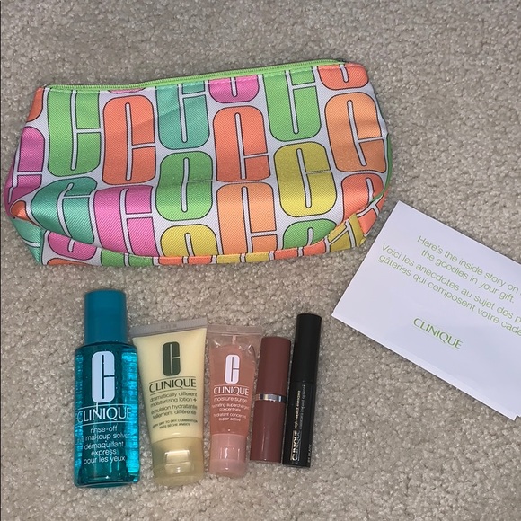 Clinique Mini Set - Picture 4 of 4